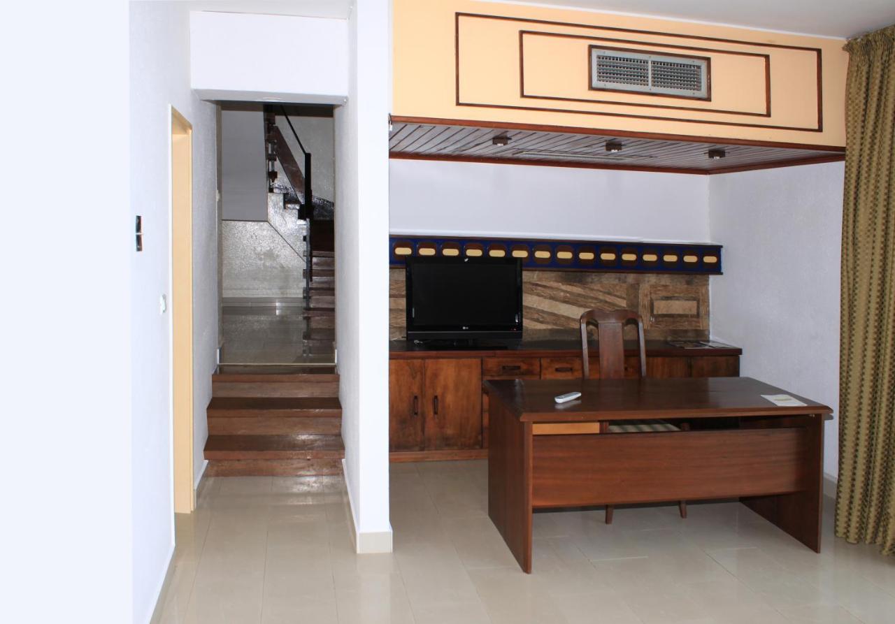 Hotel Mont Febe Yaounde Luaran gambar