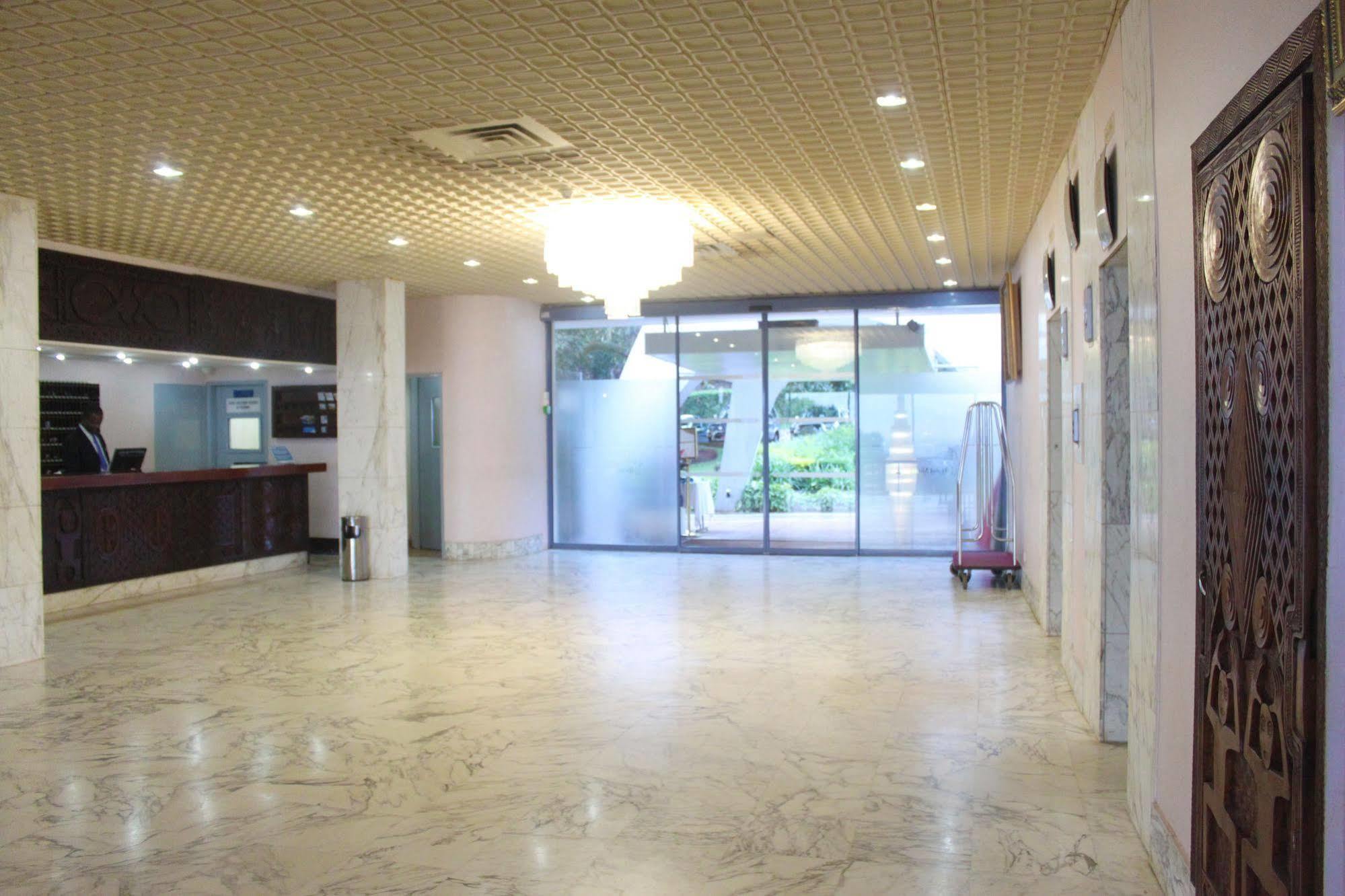 Hotel Mont Febe Yaounde Luaran gambar