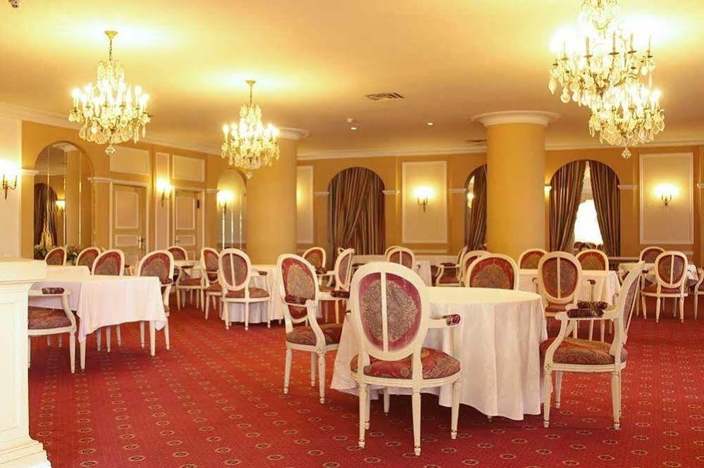 Hotel Mont Febe Yaounde Luaran gambar